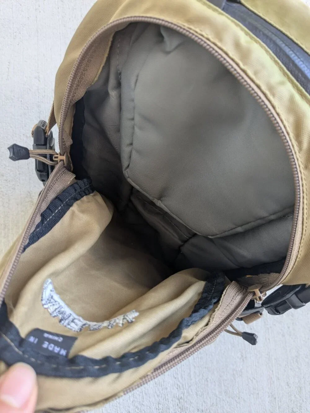 Camelbak Mule Small Backpack Lightweight Tan